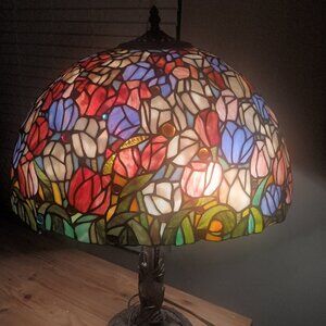 Tiffany Table Lamp Tulip Tree